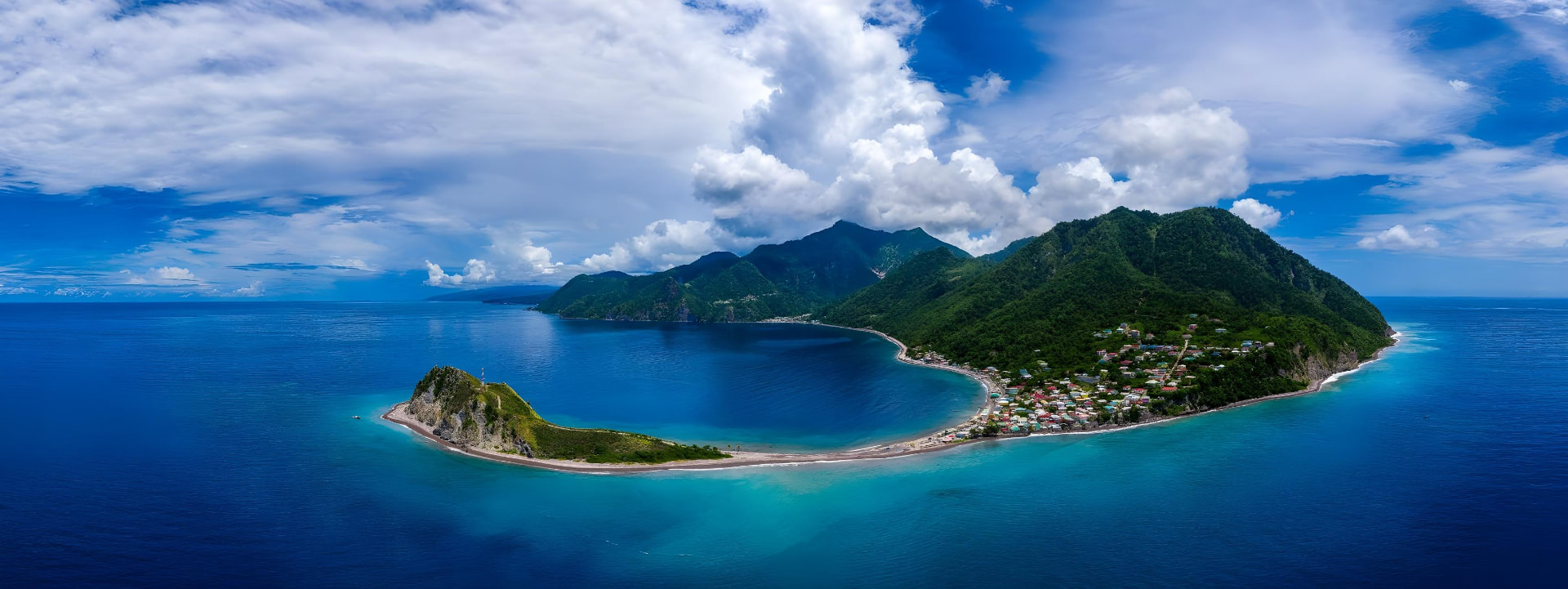 Scott's Head peninsula where the Caribbean meets the Atlantic